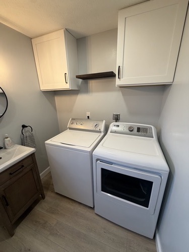 Bathroom remodel with built-in laundry area, Brookville, OH